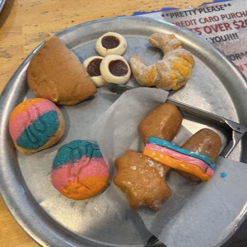 Panifico Bake Shop - Bakeries Near Me - San Antonio, Texas