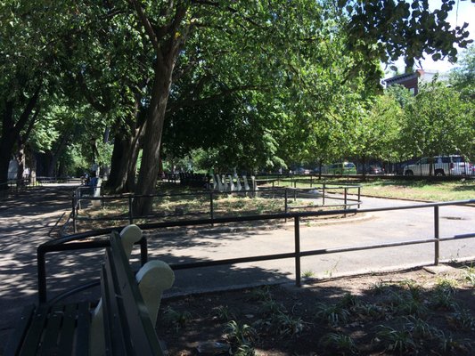 Herbert Von King Park by null