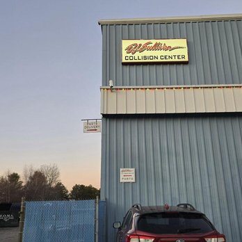 DJ Sullivan Collision Center - Body Shops Near Me - Marshfield, Massachusetts DJ Sullivan Collision Center - Body Shops Near Me - Marshfield, Massachusetts