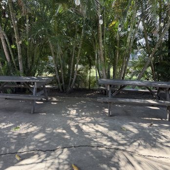 Forty Niner Restaurant - Outside seating (2 of 5 pictured) - Burgers Near Me - Aiea, Hawaii Forty Niner Restaurant - Outside seating (2 of 5 pictured) - Burgers Near Me - Aiea, Hawaii