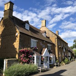 Howard Arms - Howard Arms in Ilmington in the Cotswolds.