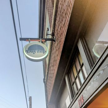 DayTrip - Lounges Near Me - Asheville, North Carolina
