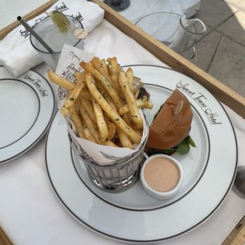 Sunset Tower Hotel - Poolside burger- highly recommend!! - Hotels Near Me - West Hollywood, California