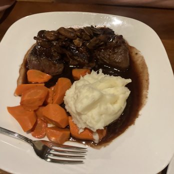 Prime Cut Cafe - Steak Diane - Steakhouses Near Me - Orange, California