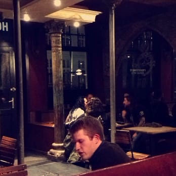 Bauhaus - Great choice of beers and games - Hostels Near Me - Bruges, VWV