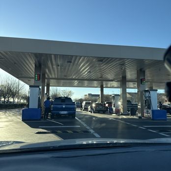 Costco Gasoline - Gas station pumps - Gas Stations Near Me - Manteca, California Costco Gasoline - Gas station pumps - Gas Stations Near Me - Manteca, California