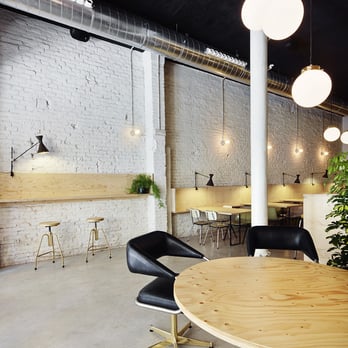 Oval - Burgers Near Me - Barcelona, B Oval - Burgers Near Me - Barcelona, B