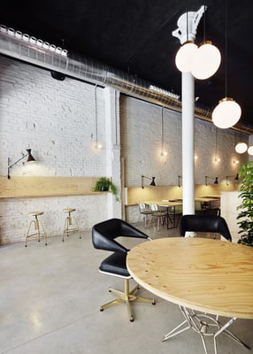 Oval by null