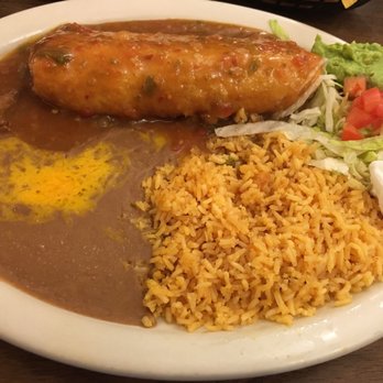 Mi Ranchito - a plate of mexican food - Mexican Near Me - Gothenburg, Nebraska