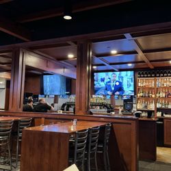 Pint House Burgers & Brews