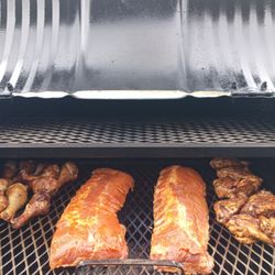 Cali's Smokey BBQ & Soulfood