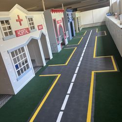 Building Kidz of Millbrae - Almost ready! Learning through life experiences classroom!