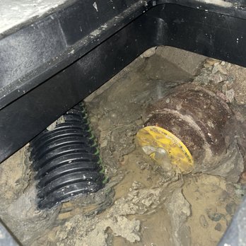 New England Basement Waterproofing Solutions - Pooling water where it should be flowing into the french drain - Waterproofing Near Me New England Basement Waterproofing Solutions - Pooling water where it should be flowing into the french drain - Waterproofing Near Me