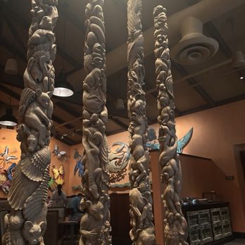 Tiffins Restaurant - Totem poles - New American Near Me - Lake Buena Vista, Florida Tiffins Restaurant - Totem poles - New American Near Me - Lake Buena Vista, Florida