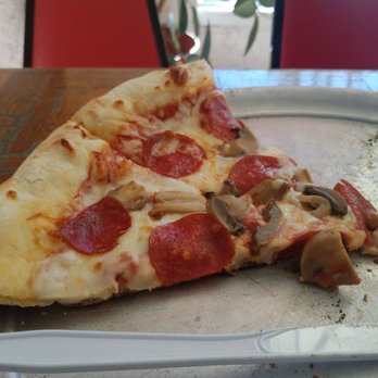 Giorgio's Pizza - Cooked well on the bottom but the top seems kind of undercooked if you ask me. - Pizza Near Me - Lubbock, Texas Giorgio's Pizza - Cooked well on the bottom but the top seems kind of undercooked if you ask me. - Pizza Near Me - Lubbock, Texas
