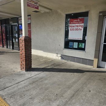 Jollibee - They are hiring - Fast Food Near Me - Panorama City, California Jollibee - They are hiring - Fast Food Near Me - Panorama City, California