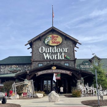 Bass Pro Shops - Exterior - Boat Dealers Near Me - Bridgeport, Connecticut Bass Pro Shops - Exterior - Boat Dealers Near Me - Bridgeport, Connecticut