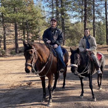 Dreamor Ranch - Horses Beautiful and Jewel - Horseback Riding Near Me - Coulterville, California Dreamor Ranch - Horses Beautiful and Jewel - Horseback Riding Near Me - Coulterville, California