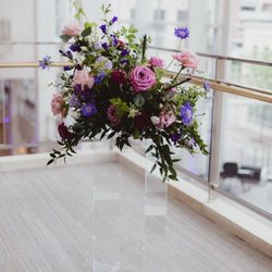 B-Style Floral & Gifts - Ceremony arrangement