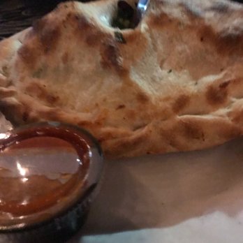 Giovanni's Pizzeria & Kitchen - Veggie calzone, it could feed at least 3-4 ppl - Pizza Near Me - Orlando, Florida Giovanni's Pizzeria & Kitchen - Veggie calzone, it could feed at least 3-4 ppl - Pizza Near Me - Orlando, Florida