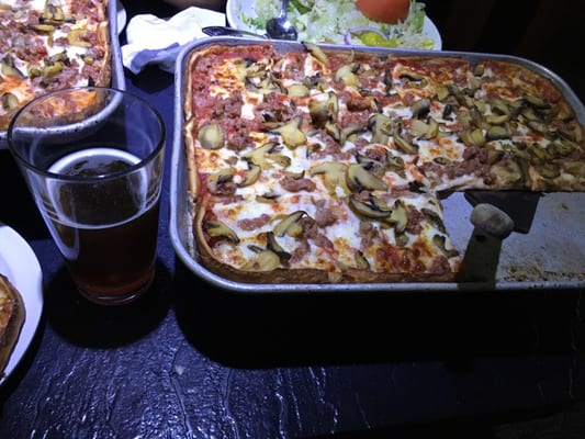 De Marinis Pizzeria by null