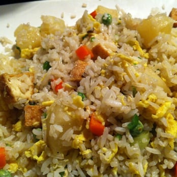 Pho Show - Fried rice with Tofu and Pineapple - Vietnamese Near Me - Culver City, California Pho Show - Fried rice with Tofu and Pineapple - Vietnamese Near Me - Culver City, California