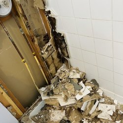 KC Handyman Pro - THIS IS HOW NICK LEFT OUR SHOWER REMODEL TO NEVER COME BACK OR HEAR FROM HIM!