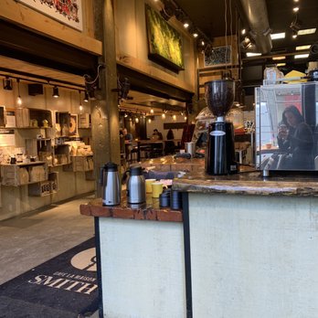 La Maison Smith - Cafes Near Me - Quebec City, Quebec La Maison Smith - Cafes Near Me - Quebec City, Quebec