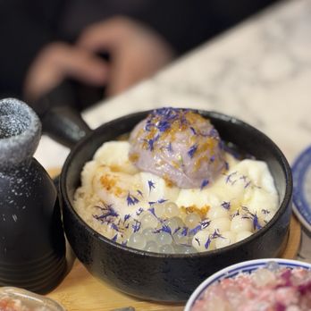 Sugar Maison - Desserts Near Me - Markham, Ontario