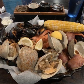 Fatty’s Taphouse - Seafood Near Me - Stafford, Virginia