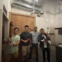 Maze Rooms Escape Room - Culver City - #BryantAndEmin do #TheyreComing #EscapeRoom at #MazeRooms with Trent & Thomas! We #Escaped!