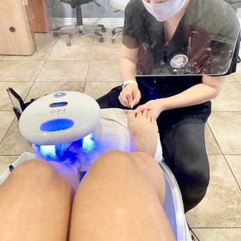 Pampered Nails and Spa - Pedicure with Helen - Nail Salons Near Me - Dublin, California