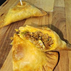 Flakas Food - Empanadas de Carne / Beef Turnovers
