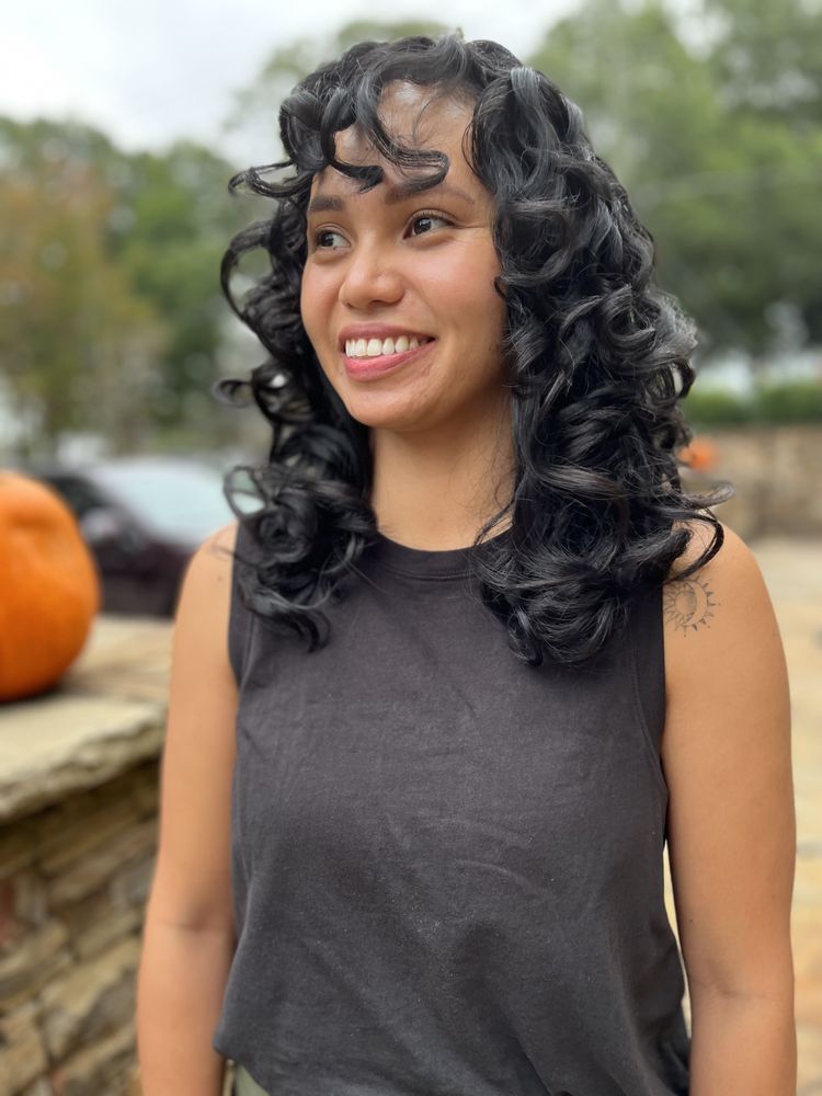 CURLS UNLIMITED Updated September 2024 17 Photos 629