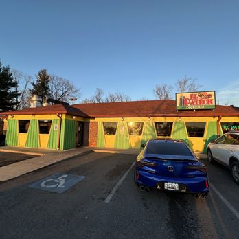El Patron Taqueria - Outside view of restaurant - Mexican Near Me - Laurel, Maryland