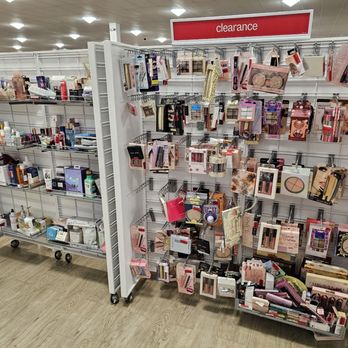 Marshalls - Clearance! - Department Stores Near Me - Kapolei, Hawaii Marshalls - Clearance! - Department Stores Near Me - Kapolei, Hawaii