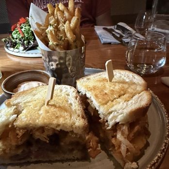 CISCo Restaurant + Bar - French onion ribeye sandwich--sounded good but it fell short a little. Stick w/ the cheese burger its amazing! - Bars Near Me - Corona, California CISCo Restaurant + Bar - French onion ribeye sandwich--sounded good but it fell short a little. Stick w/ the cheese burger its amazing! - Bars Near Me - Corona, California