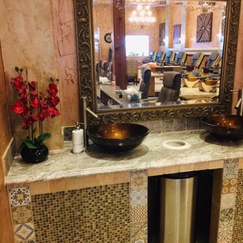 Luxor Nails & Spa - Nail Salons Near Me - Denison, Texas