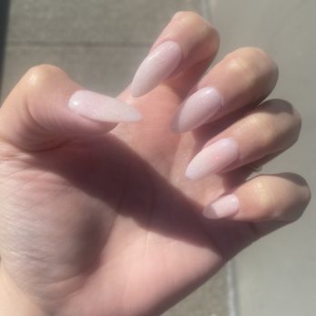 Roosevelt Nails Bar - Nail Salons Near Me - Seattle, Washington