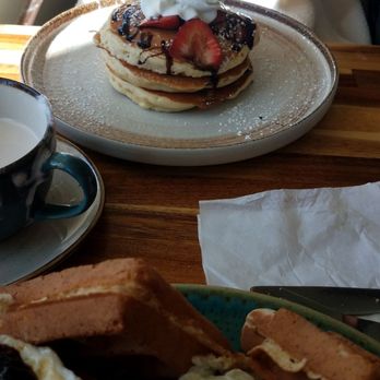 Hatch 44 Cafe - Buttermilk pancakes @Hatch 44 - Cafes Near Me - Metuchen, New Jersey