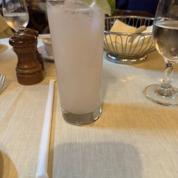 Harry Cipriani - Paloma Drink! - Italian Near Me - New York, New York Harry Cipriani - Paloma Drink! - Italian Near Me - New York, New York