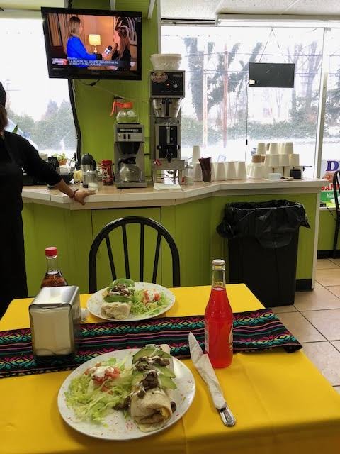 Rosarito's Deli & Grill Logo