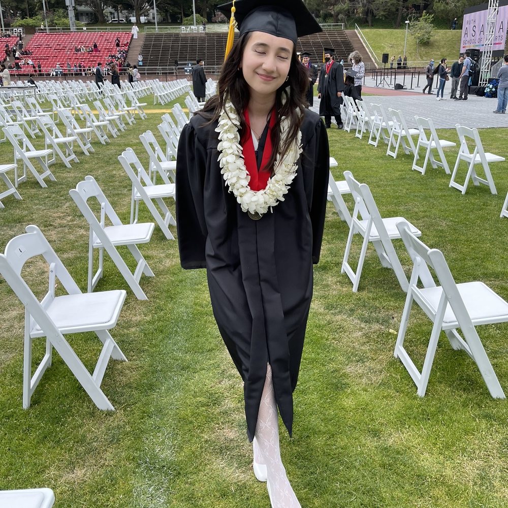 Fleurish With Flowers - Beautiful white graduation lei - Floral Designers Near Me Fleurish With Flowers - Beautiful white graduation lei - Floral Designers Near Me