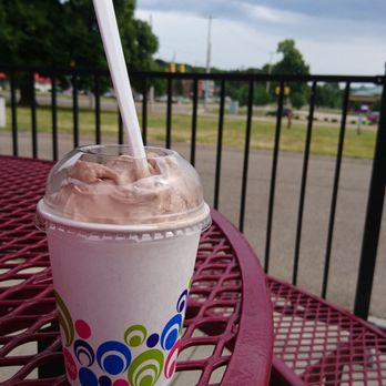 Twisters - Ice Cream & Frozen Yogurt Near Me - Parchment, Michigan