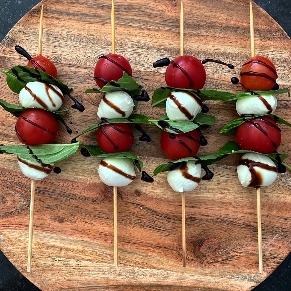 Ever so tempting Caprese Salad! Mozzarella, tomato, basil and balsamic