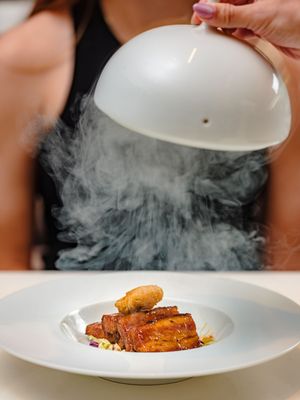 STRIPSTEAK Waikiki by null
