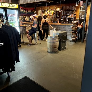 SingleCut Beersmiths - Breweries Near Me - Astoria, New York