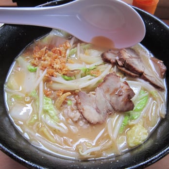 Takumi - bowl of deliciousness - Ramen Near Me - Dusseldorf, NW