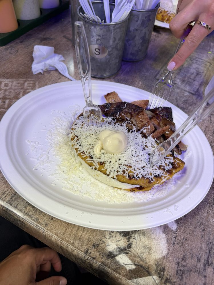 Upa Food Truck "Unos panas ahí"