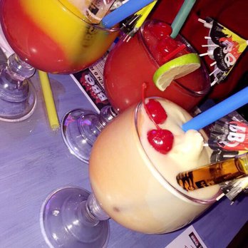 Dallas BBQ - Bahamas momma , Henry mango Coladas  and strawberry daiquiri - Barbeque Near Me - Bronx, New York